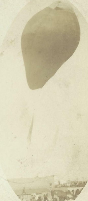 Gordon NEBRASKA RPPC 1907 BALLOON ASCENSION Airship DAREDEVIL HANGING nr Chadron