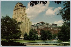 Vtg St Louis Missouri MO The Chase Park Plaza Hotel 1970s Postcard