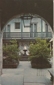 VINTAGE POSTCARD BOSQUE COURTYARD NEW ORLEANS LOUISIANA 1969