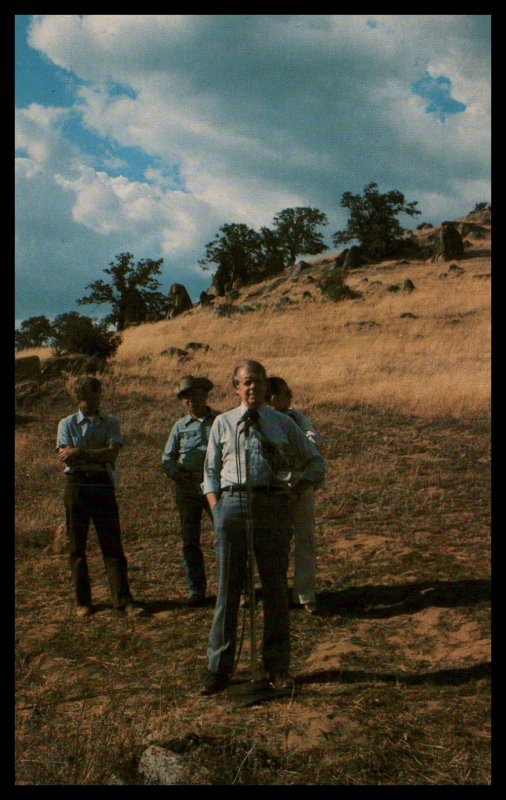 President Carter meets With Farmers at Kryder Ranch Near Reedley,CA