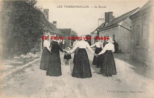 France, Tours, Les Tourangelles, La Ronde