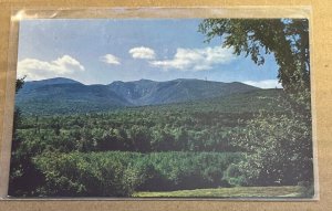 UNUSED POSTCARD - MT. ADAMS & KING'S RAVINE FROM RANDOLPH, WHITE MOUNTAINS, N.H.