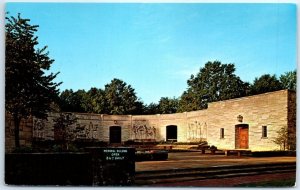 M-42001 The Memorial Building and Visitor Center Lincoln City Indiana