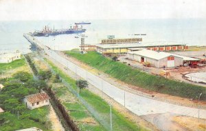 El Salvador, Central America  ACAJUTLA SEAPORT INSTALLATION  Dock~Wharf Postcard