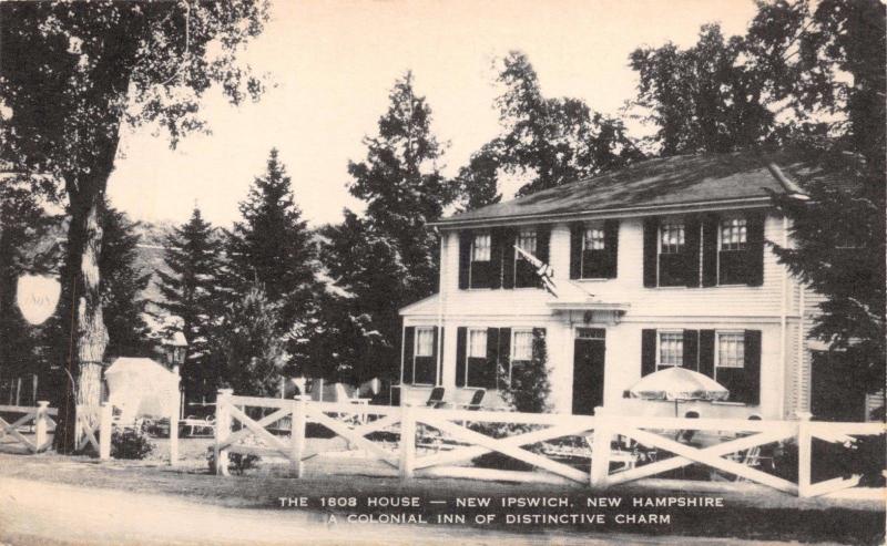 NEW IPSWICH NEW HAMPSHIRE~THE 1808 HOUSE~DISTINCTIVE COLONIAL INN POSTCARD 1940s