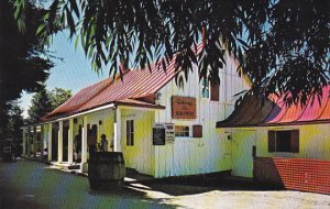 Canada L'Auberge Jos Malterre Village de Seraphin Ste-Adele Quebec