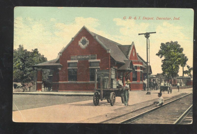DECATUR INDIANA GR&I RAILROAD DEPOT TRAIN STATION VINTAGE POSTCARD 1912