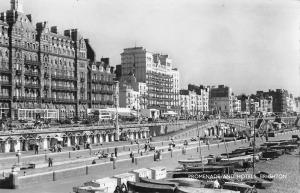 uk12700 promenade and hotels  brighton real photo  uk