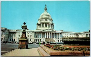 Postcard - The United States Capitol - Washington, District of Columbia