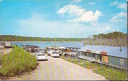 AR Bull Shoals Lake Tucker Hollow Boat Dock