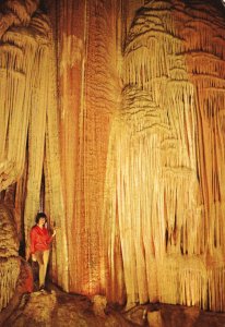 Vintage Postcard Stage Curtain Meramec Caverns Stanton Missouri MO