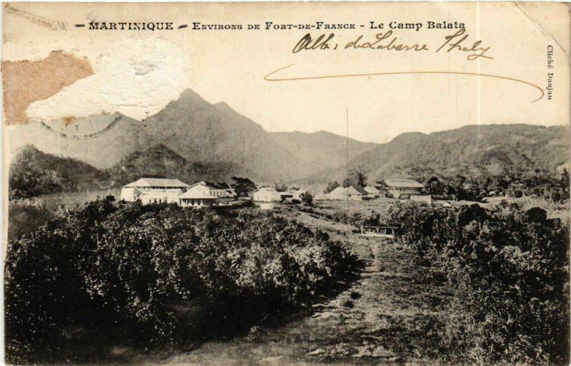 CPA Env.de Fort de France Le Camp Balata MARTINIQUE (872382)