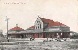 Atlantic Iowa Train Station Vintage Postcard AA37988