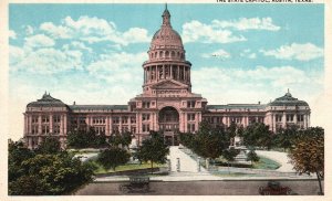 Austin TX-Texas, The State Capitol Building Street View Vintage Postcard 1970