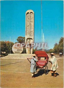 Postcard Modern Madagascar Antsirabe Monument of Idependance