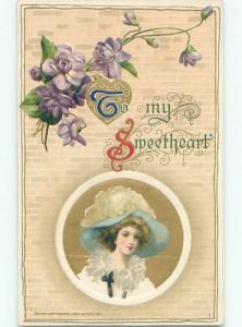 Divided-Back PRETTY WOMAN Risque Interest Postcard AA8554