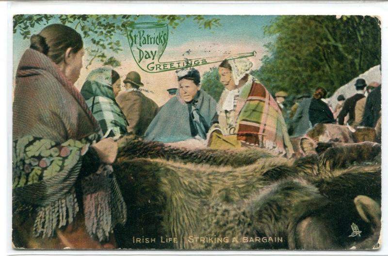 Striking A Bargain Irish Street Sellers St Patricks Day Ireland 1910 postcard