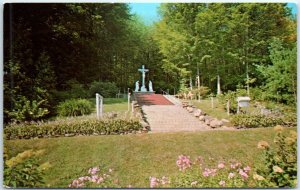 M-63256 Scala Santa and Calvary Center Of Light La Salette Enfield New Hampshire