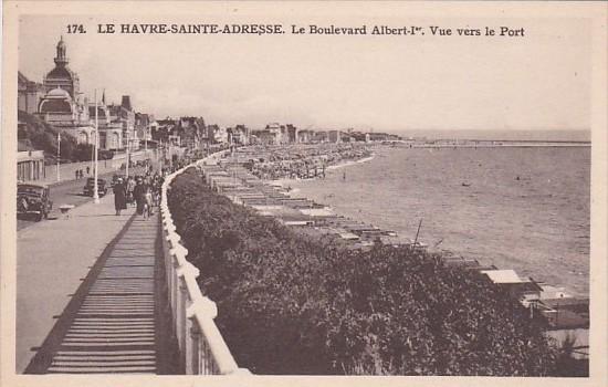 France Le Havre Le Boulevard Albert I Vue vers le Port