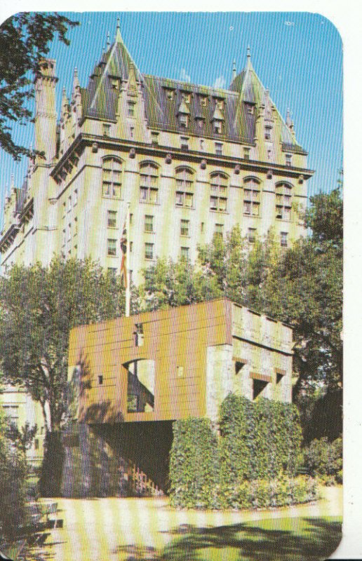 Canada Postcard - Fort Garry Gate - Winnipeg - Manitoba - Ref 13155A