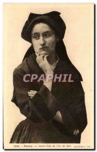 Postcard Pensive Old Girl From & # 39Ile De Sein Folklore Costume