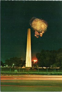 postcard - Singapore - Night Scene of Memoral to the Civilian Victims