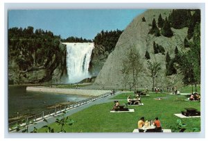 Vintage A Picnic At The Foot Of Montmerency Falls Quebec  Postcard P135E