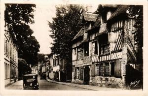 CPA PONT-AUDEMER Auberge du Vieux-Puits et Rue N.-D.-Dupre (392707)