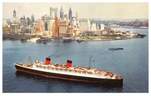 R M S Queen Elizabeth  , Cunard  Line  New York City Harbor