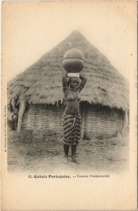 GUINEA-BISSUA 11 Vintage AFRICA Postcards (L3712)