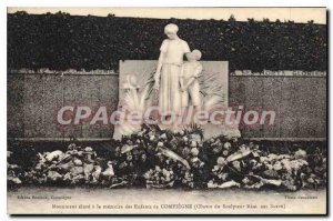 Postcard Old high monument to the memory of the Children of Compiegne