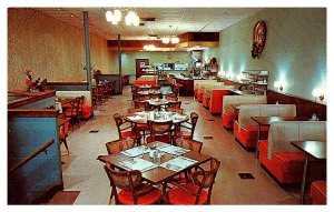 North Dakota Minot ,  Charlie's