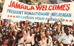 JAMAICA WELCOMES PRESIDENT RONALD REAGAN BLACK AMERICANA POSTCARD 1983