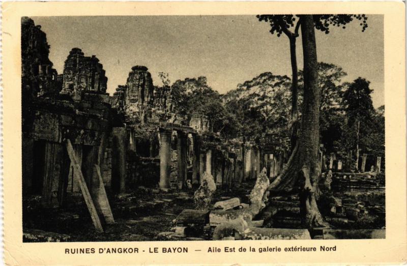 CPA AK CAMBODIA Ruines d'ANGKOR Le BAYON Aile Est de la galerie ext. (301118)