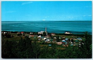 Postcard - Saint-Siméon with Trans-St.-Laurent Ferry Liner - Québec, Canada