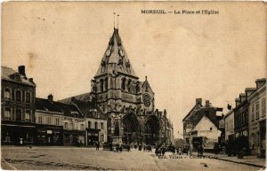 CPA MOREUIL - La Place et l'Église (514743)