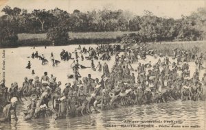 Upper Guinea Africa Natives Washing In The River 06.06 