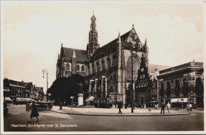 Netherlands Haarlem Grote Markt met St Bavokerk Vintage RPPC C175