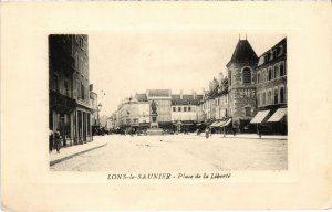 CPA Lons le Saunier Place de la Liberte (1265271)