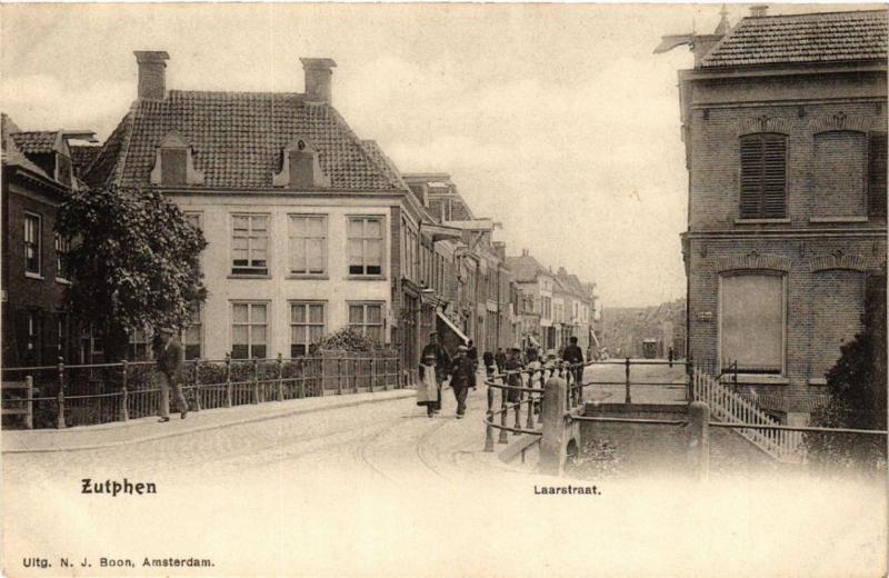 CPA AK ZUTPHEN Laarstraat NETHERLANDS (602922)