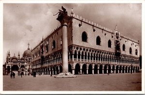 Palazzo Ducale Doges Palace Exterior Streetview Venice Italy Sepia DB Postcard 