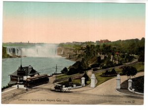 OVERSIZE, Victoria Park, Niagara Falls, Ontario, Trolley Car Station