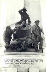 Lincoln Tomb - Springfield, Illinois IL  