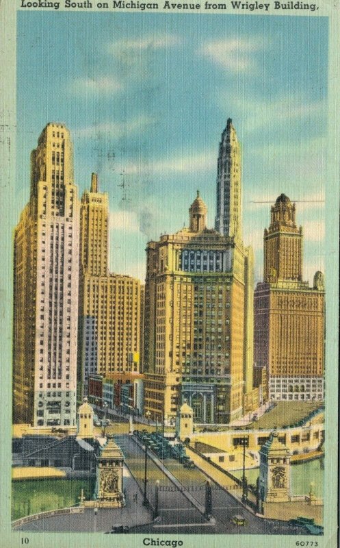 USA Looking South on Michigan Avenue from Wrigley Building Chicago 04.24