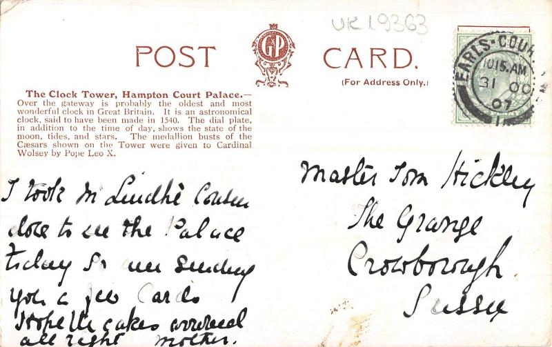 uk19363 clock tower hampton court palace london  uk