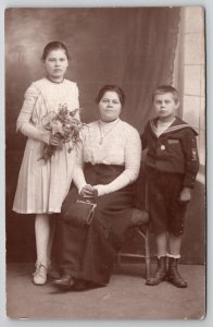 RPPC Mother With Her Children Daughter Son 1915 Real Photo Postcard V22