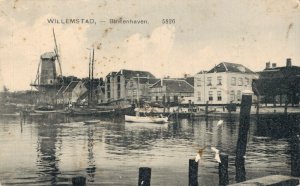 Netherlands Willemstad Binnenhaven 06.88