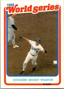 1989 Score Baseball Card '88 World Series Mickey Hatcher sk20895
