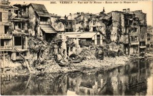 CPA Militaire Verdun - Vue sur la Meuse (91996)