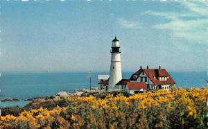 CAPE ELIZABETH, ME Maine  PORTLAND HEAD LIGHT HOUSE  Lighthouse  1975 Postcard